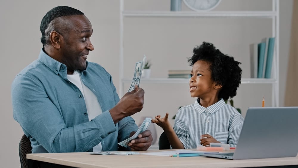 There Are Certain Things Parents Do That Accidentally Raise Financially Irresponsible Kids