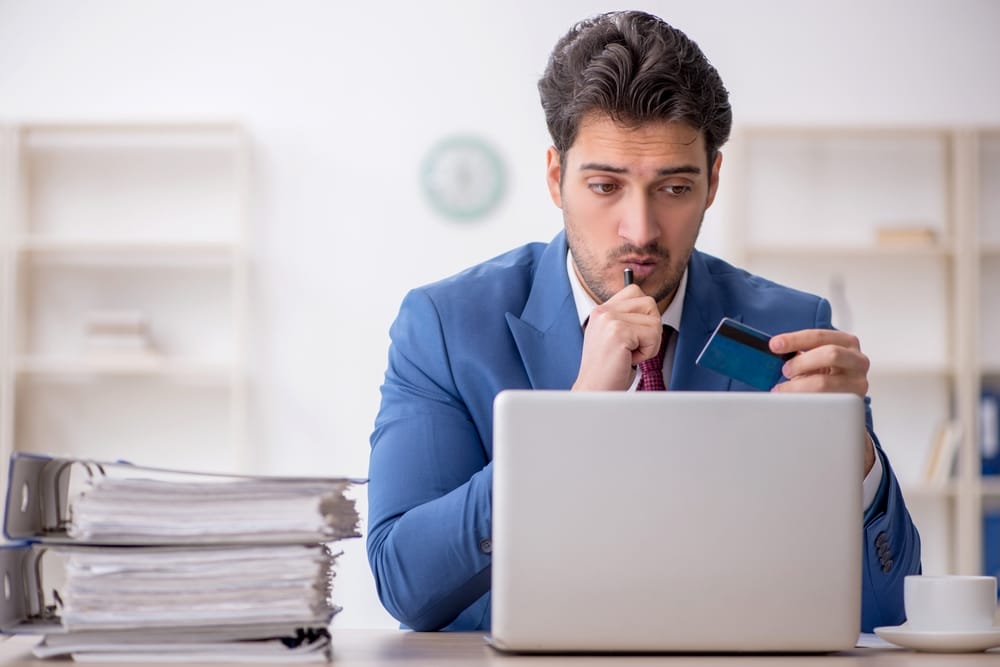 There Are Many Common Mistakes Young People Make About Credit