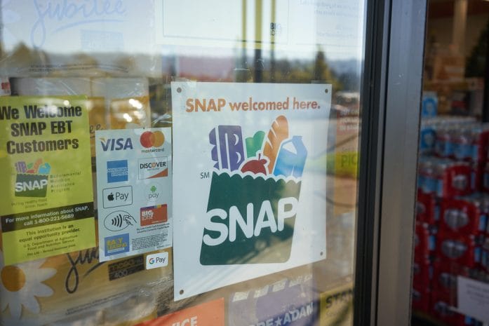 Illinois’ 1-in-6 SNAP Denial Rate: Why More Cases Are Failing the Income Check